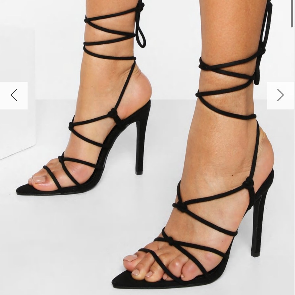 Boohoo strappy black heels size 7 NWT - Picture 1 of 4